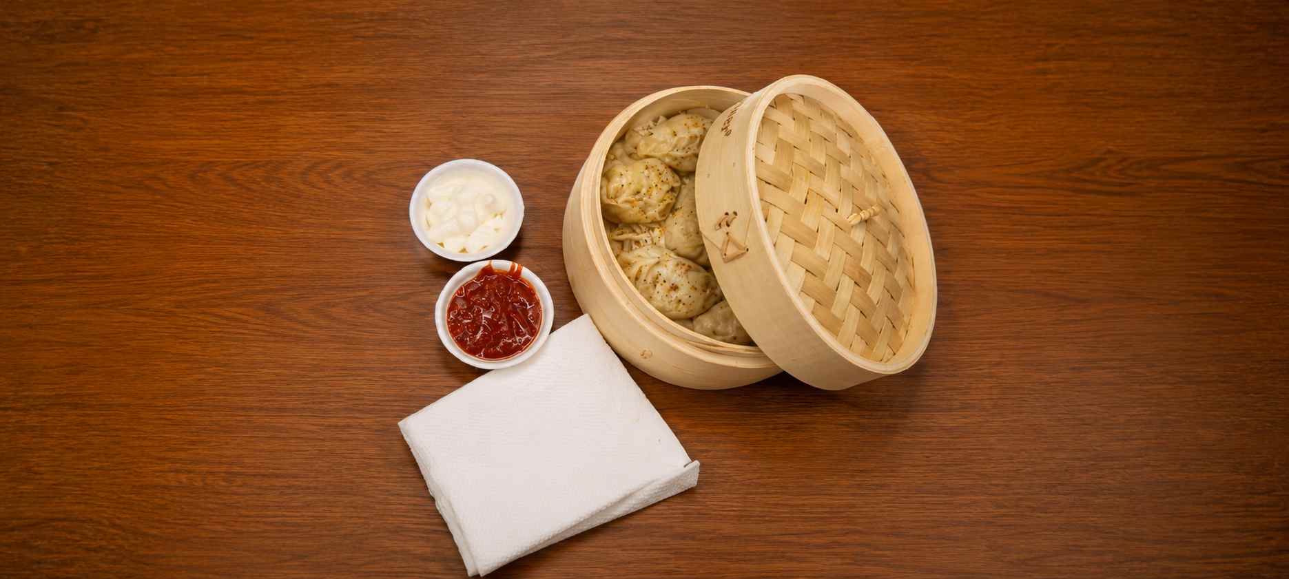 Backbench Steamed Veg Momos - Gossip Period Momos - TAS Cafe Noida